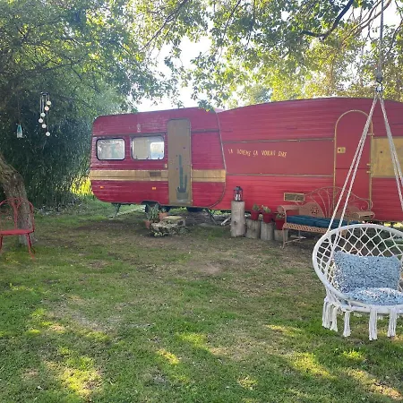 La Maison Du Bonheur Bed & Breakfast *