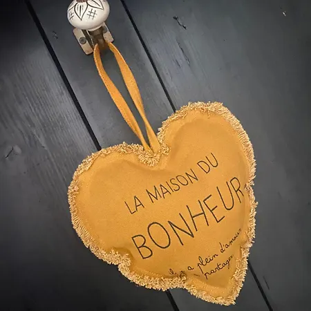 La Maison Du Bonheur Thiel-sur-Acolin